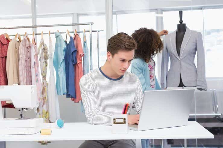 Filialübergreifende Verwaltung für Bekleidungs-Abrechnungssoftware