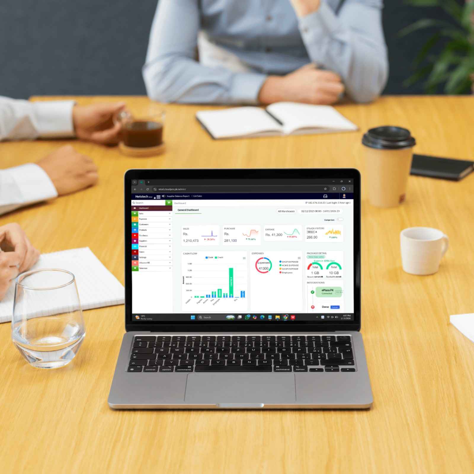 Advanced Reporting & Smart Dashboard in the Best Free POS Software