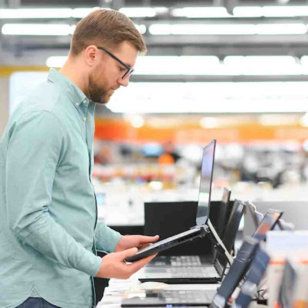 Electronics retailer managing installment payments and EMI records manually